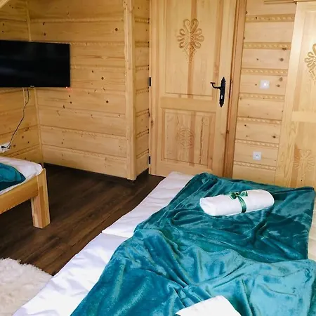 Drewniany Domek Na Wierchu Bukowiny Z Jacuzzi Vakantiehuis *