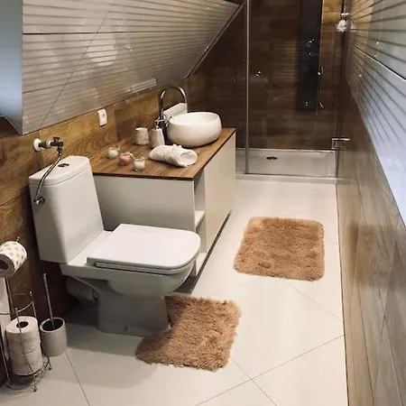 Drewniany Domek Na Wierchu Bukowiny Z Jacuzzi Vakantiehuis Raba Wyzna